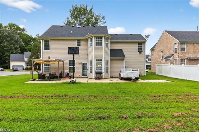 111 Windsor CT, Suffolk, VA 23434