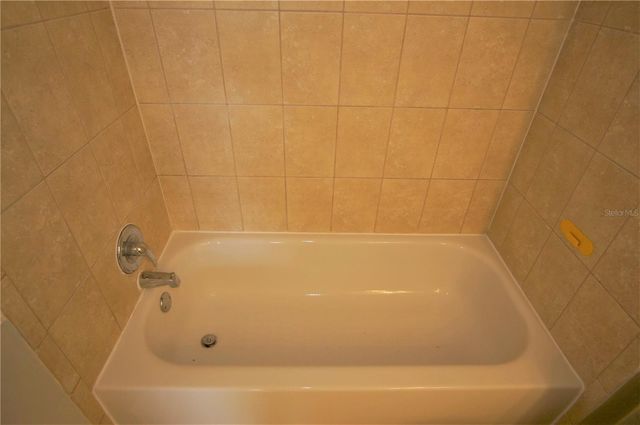 4572 COMMANDER DRIVE 1237, Orlando, FL 32822