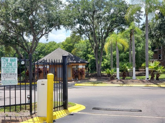 4572 COMMANDER DRIVE 1237, Orlando, FL 32822