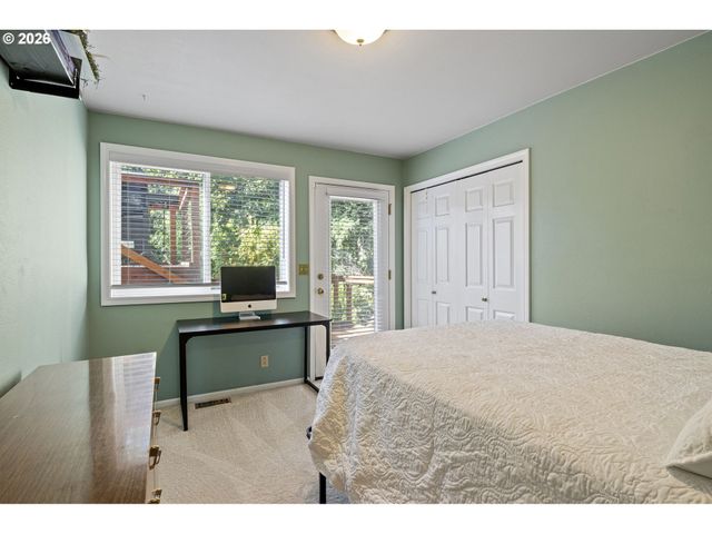 2533 MOON MOUNTAIN Dr, Eugene, OR 97403