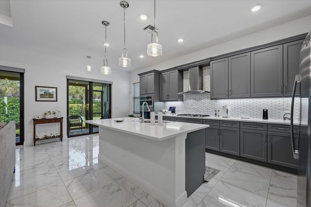 5583 Captiva Lane, Westlake, FL 33470
