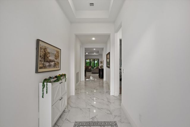 5583 Captiva Lane, Westlake, FL 33470