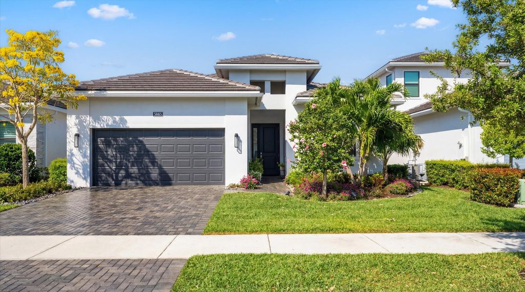 5583 Captiva Lane, Westlake, FL 33470