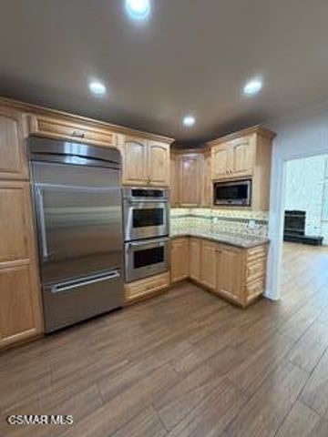 29715 Windsong Lane, Agoura Hills, CA 91301