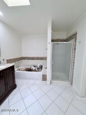 29715 Windsong Lane, Agoura Hills, CA 91301