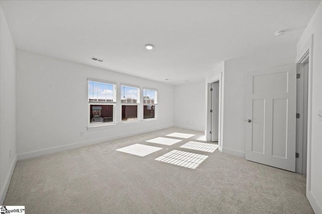 8 Redfield Place, Simpsonville, SC 29681