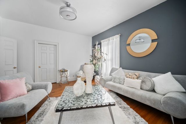 14-16 Dexter St, Lynn, MA 01902