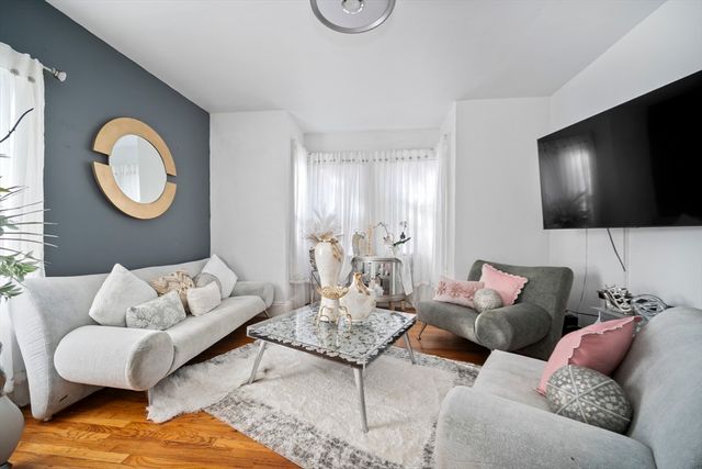 14-16 Dexter St, Lynn, MA 01902