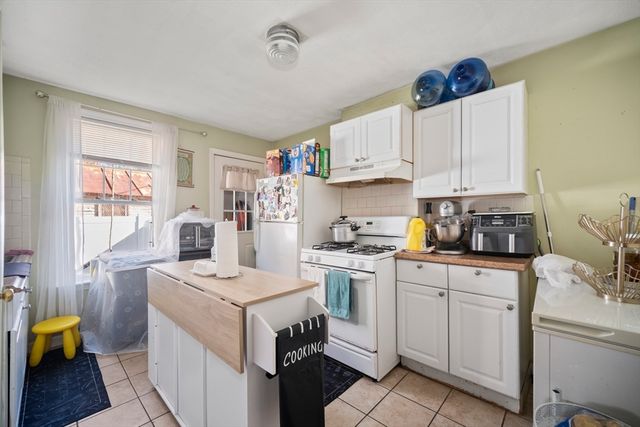 14-16 Dexter St, Lynn, MA 01902