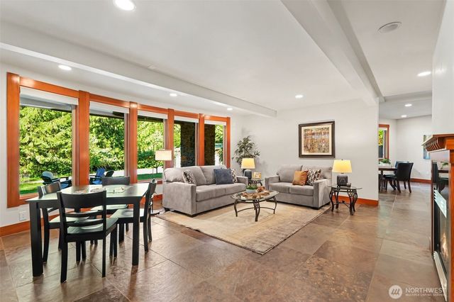 6501 215th Avenue SE, Snohomish, WA 98290