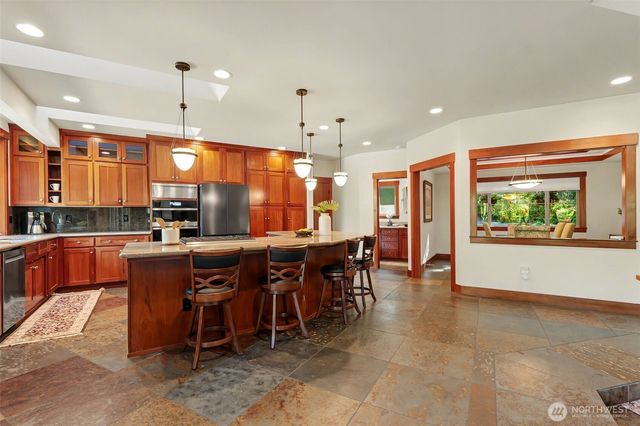 6501 215th Avenue SE, Snohomish, WA 98290