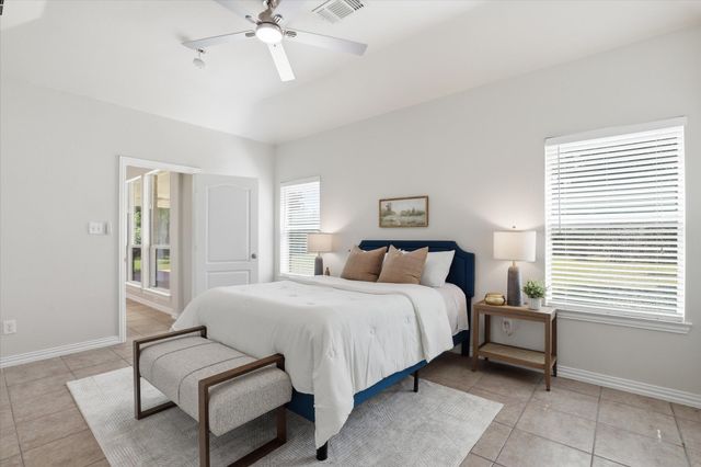 4764 S Fm 271, Bonham, TX 75418