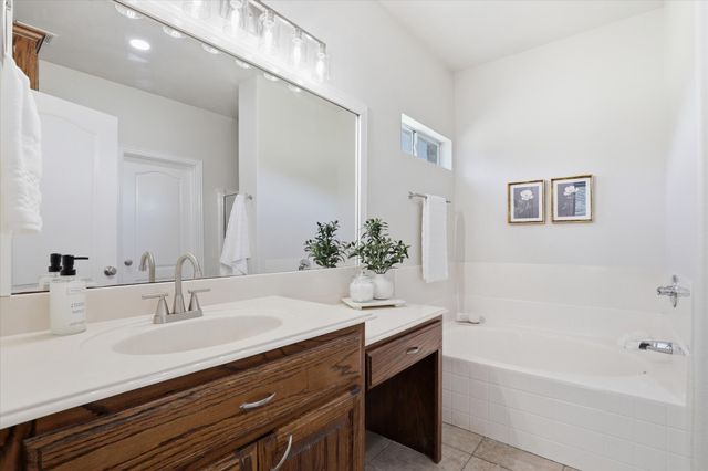 4764 S Fm 271, Bonham, TX 75418