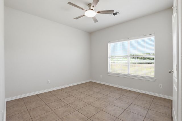 4764 S Fm 271, Bonham, TX 75418