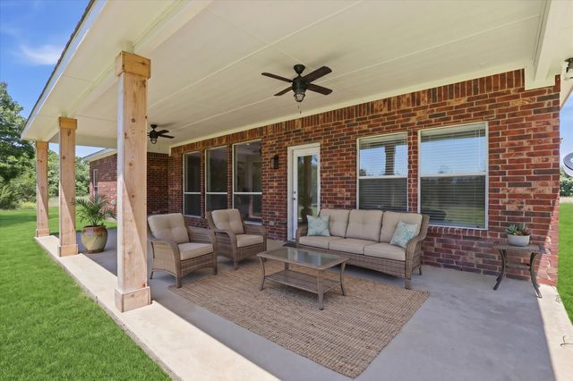 4764 S Fm 271, Bonham, TX 75418