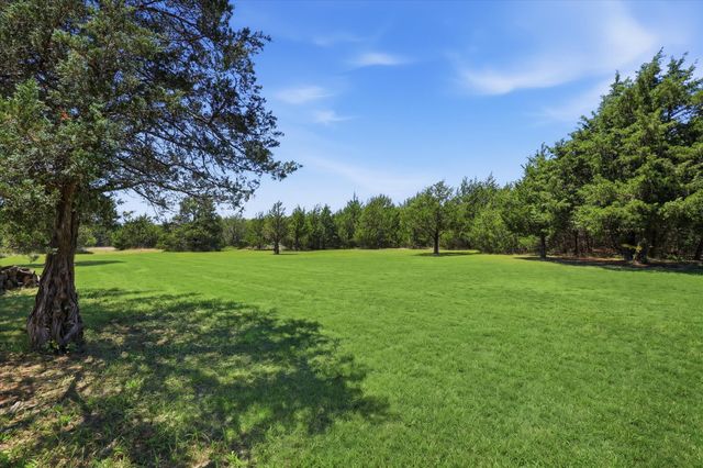 4764 S Fm 271, Bonham, TX 75418