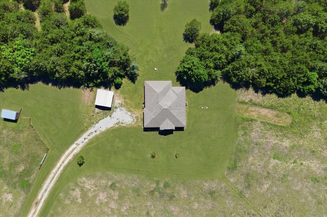 4764 S Fm 271, Bonham, TX 75418