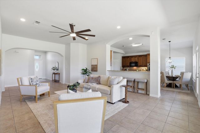 4764 S Fm 271, Bonham, TX 75418