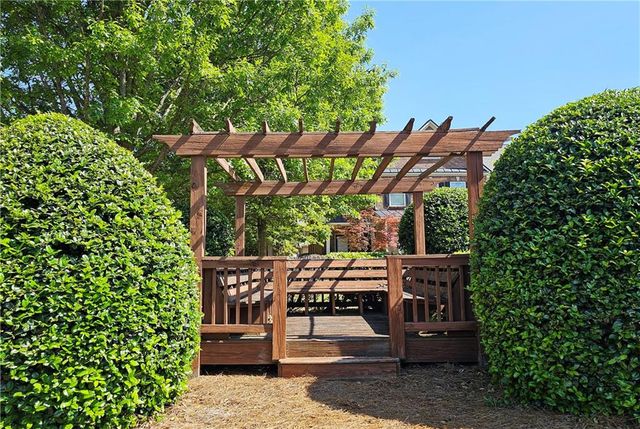 335 Snowgoose Court, Alpharetta, GA 30022