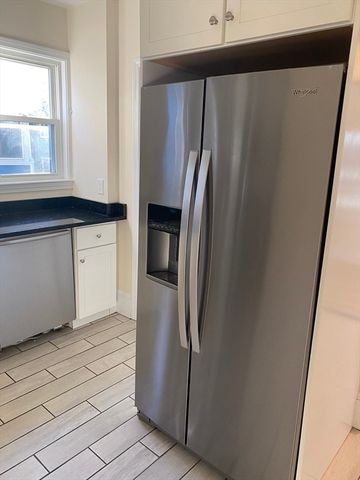 20 Rhode Island Ave 2, Somerville, MA 02145