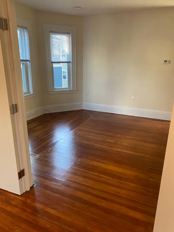 20 Rhode Island Ave 2, Somerville, MA 02145