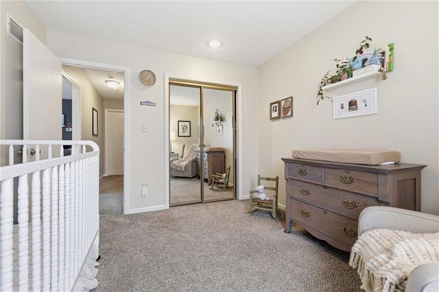 8671 N Hull Avenue, Kansas City, MO 64154