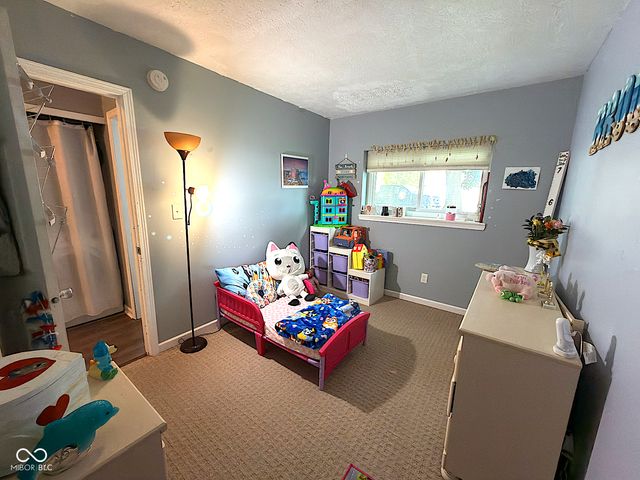 9102 Fireside, Indianapolis, IN 46250