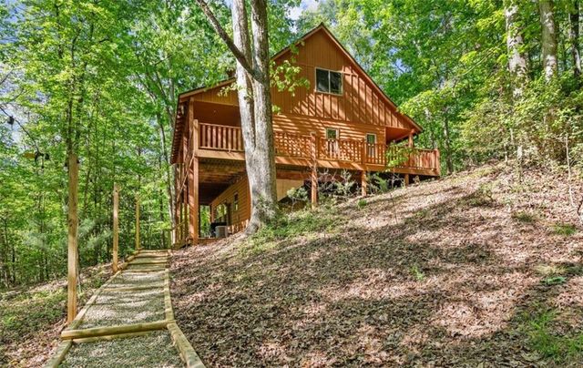 2239 Dean Mountain Road, Cleveland, GA 30528