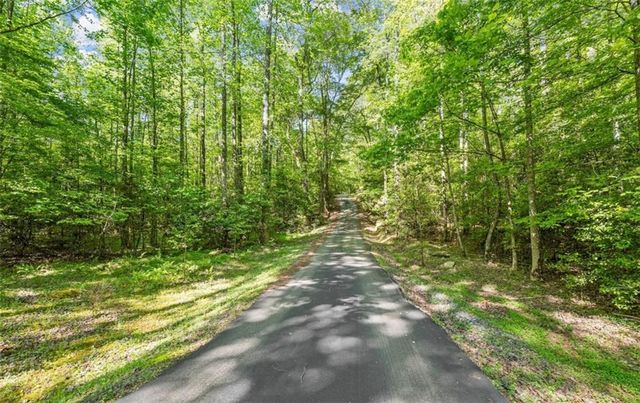 2239 Dean Mountain Road, Cleveland, GA 30528