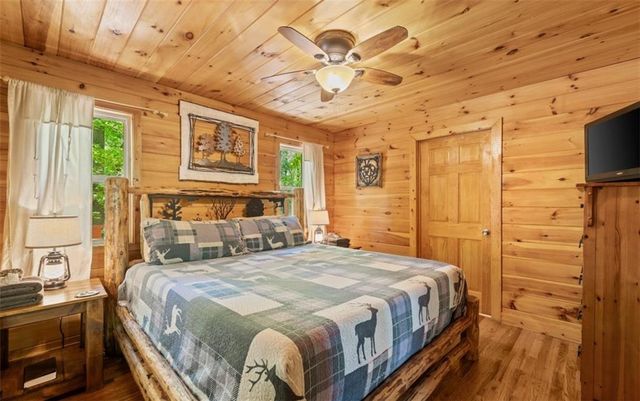 2239 Dean Mountain Road, Cleveland, GA 30528