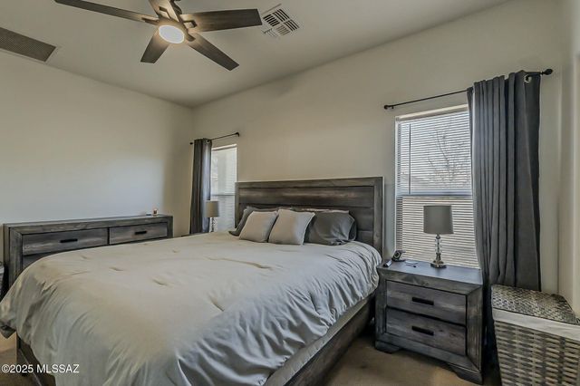 926 W Via De Gala, Sahuarita, AZ 85629