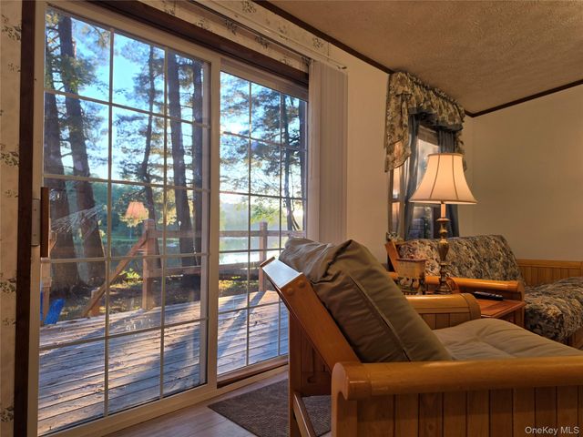 25 George Segar Road, Swan Lake, NY 12783