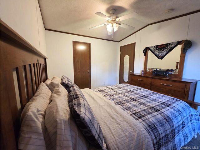 25 George Segar Road, Swan Lake, NY 12783