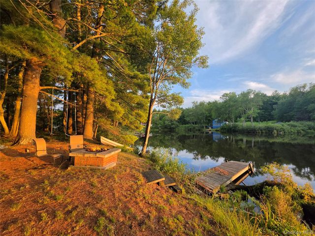 25 George Segar Road, Swan Lake, NY 12783
