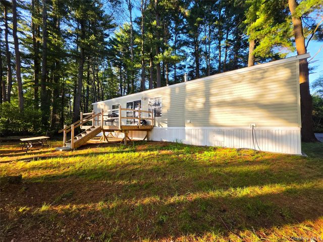 25 George Segar Road, Swan Lake, NY 12783