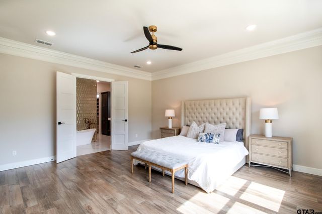 12240 Jazmin Cir, Flint, TX 75762