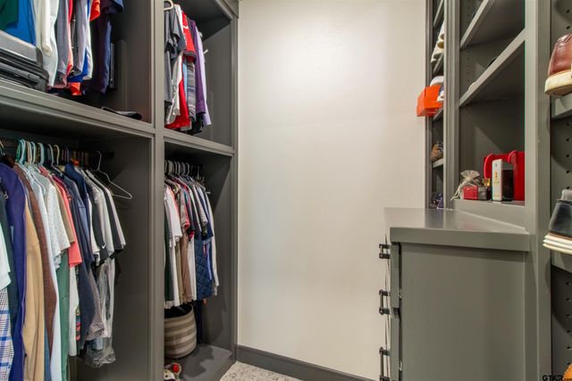 12240 Jazmin Cir, Flint, TX 75762