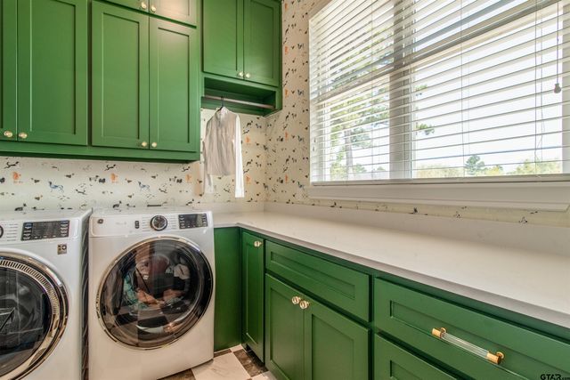 12240 Jazmin Cir, Flint, TX 75762