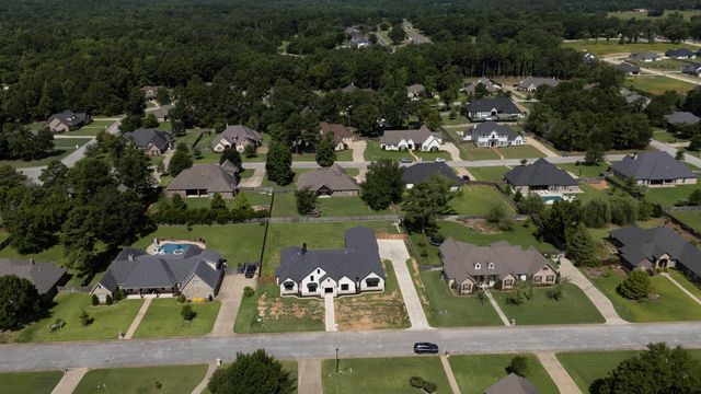 12240 Jazmin Cir, Flint, TX 75762