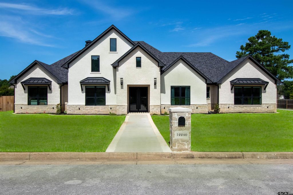 12240 Jazmin Cir, Flint, TX 75762