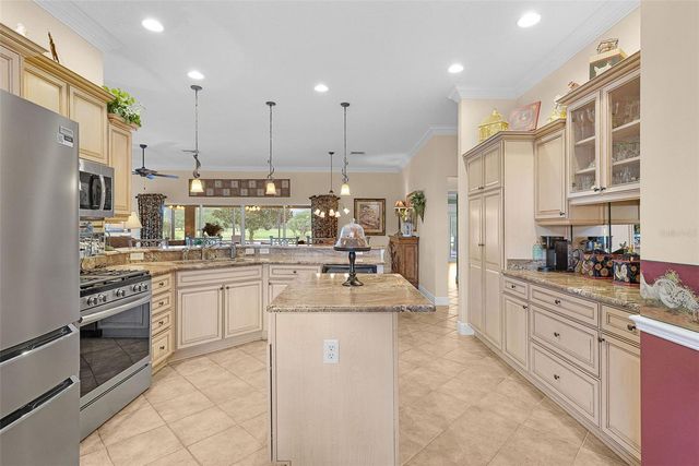 1281 BETHUNE WAY, The Villages, FL 32162