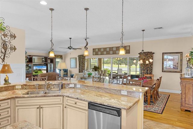 1281 BETHUNE WAY, The Villages, FL 32162