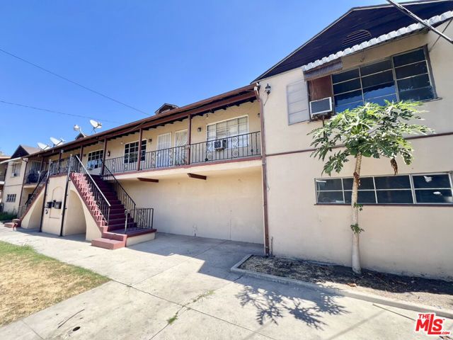 6328 Malabar Street D, Huntington Park, CA 90255