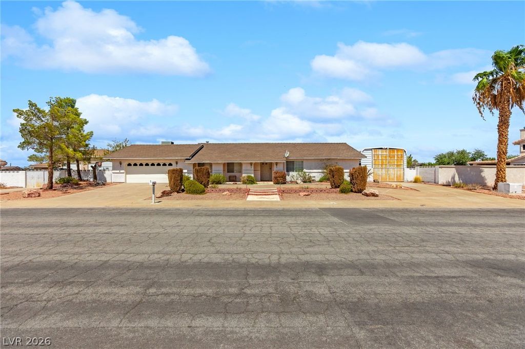 270 East Middleton Drive, Henderson, NV 89015 — exterior