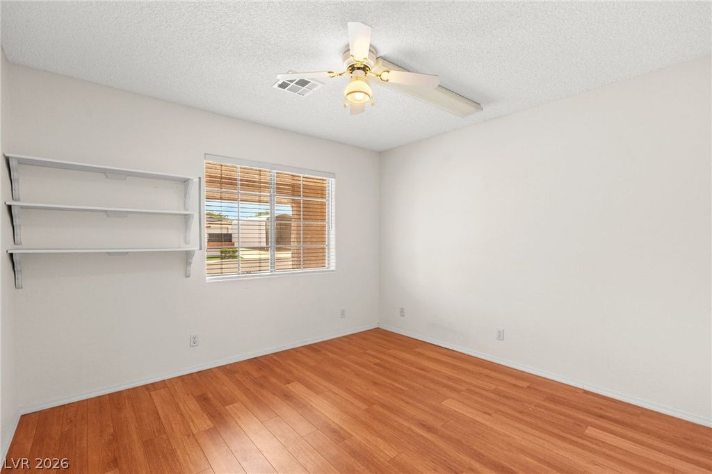 270 East Middleton Drive, Henderson, NV 89015 — photo 4