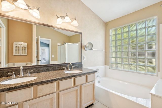 4104 W BART Drive, Chandler, AZ 85226