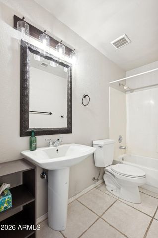 4104 W BART Drive, Chandler, AZ 85226