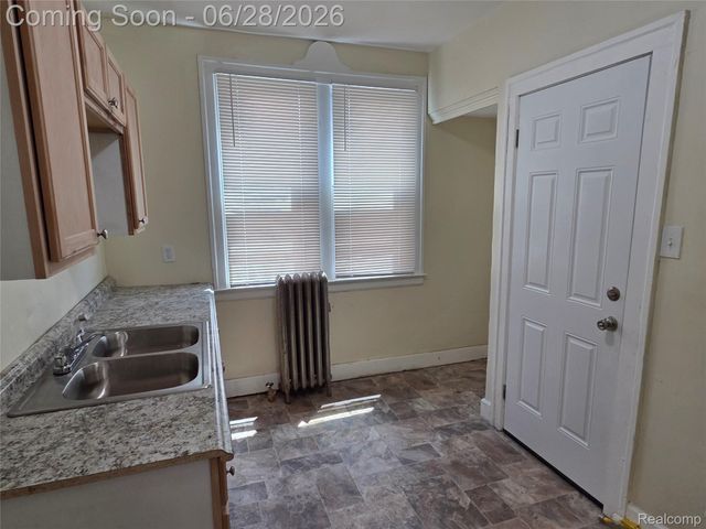13918 Roselawn Street 1, Detroit, MI 48238