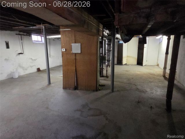 13918 Roselawn Street 1, Detroit, MI 48238