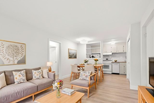 37 Holten St 2, Danvers, MA 01923